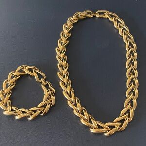 Vintage Necklace and Bracelet Set